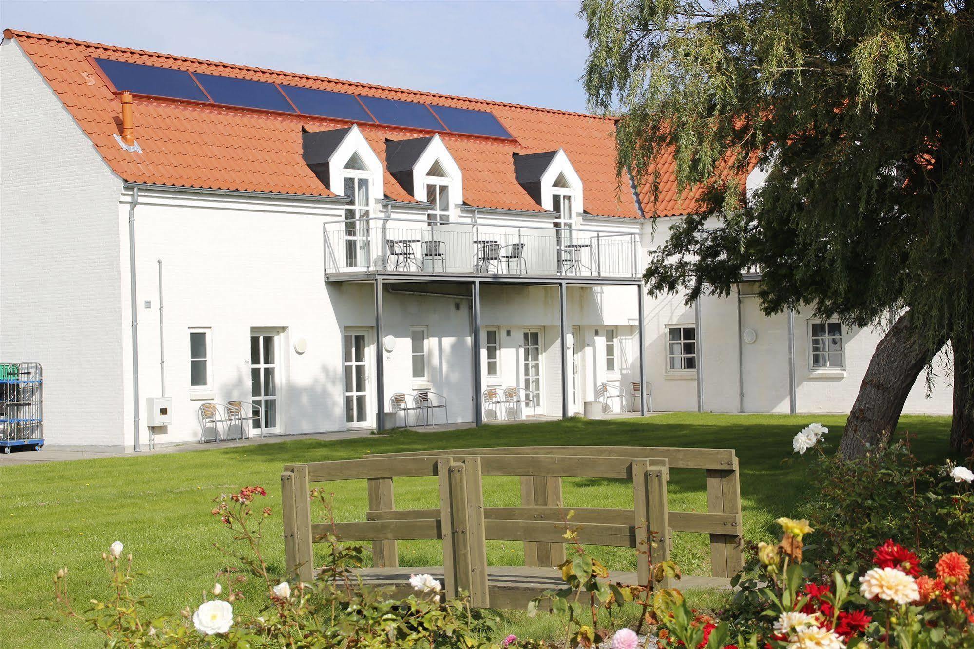Aalbaek Badehotel Exterior photo